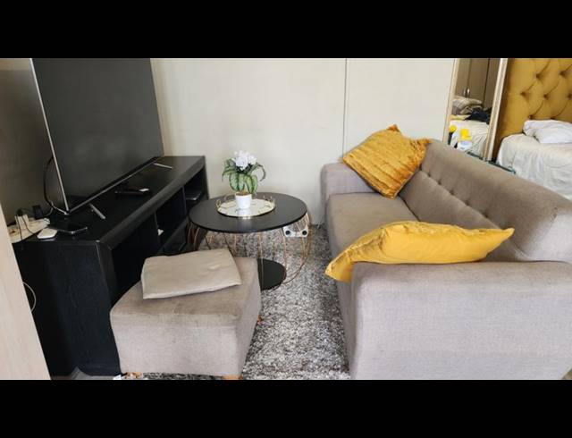 4 BEDROOM HOUSE FOR SALE IN DELFT